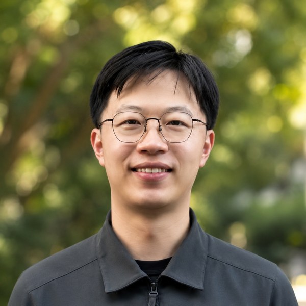 Portrait of Wandong Sun